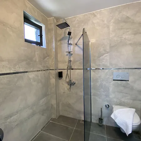 Nefis Hotel