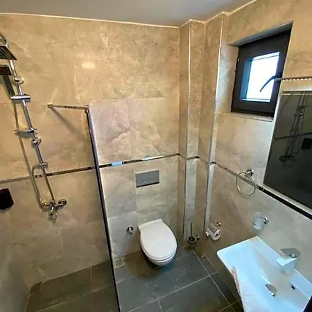 Nefis Hotel