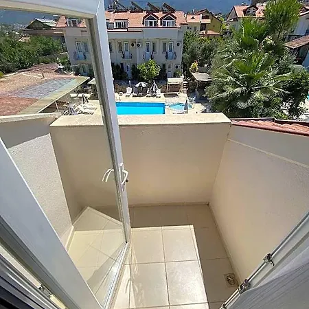 Nefis Hotel 3*
