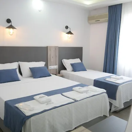 Hotel Nefis 3*