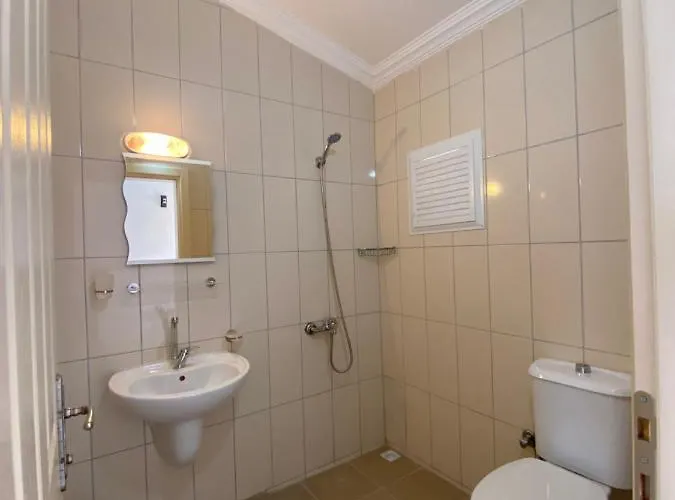 Hotel Nefis Oeluedeniz 3*